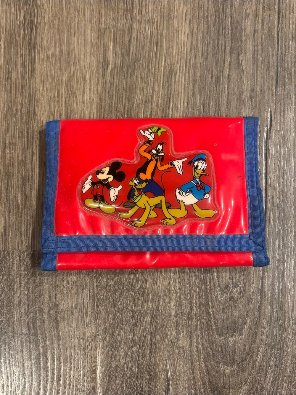 Vintage Disneyland Wallet Mickey Goofy Donald Pluto Red Nylon Plastic Kid